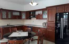 Apartament 2 camere, 100 mp, A.C, mobilat lux, dressing, zona strazii Nicoale Titulescu