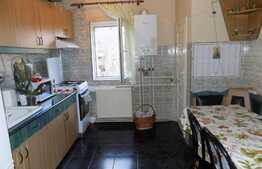 Apartament 3 camere, 70 mp, decomandat, zona strazii Louis Pasteur