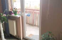 Apartament 3 camere, 77 mp, boxa, zona Piata Flora