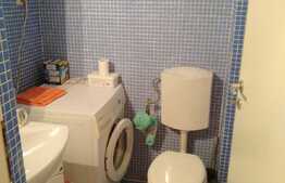 Apartament 3 camere, 77 mp, boxa, zona Piata Flora