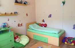 Oportunitate! Apartament 3 camere, decomandat, zona Parcului Colina