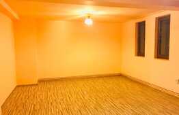 Casa individuala 160 mp utili, gradina de 500 mp, nemobilata, priveliste, zona Taietura Turcului