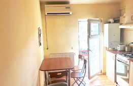 Apartament spatios de 2 camere, de INCHIRIAT! Zona strazii Eroilor!