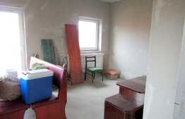 Casa individuala, 180 mp, teren 864 mp, garaj! Zona Tineretului!