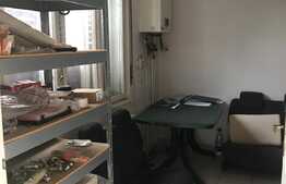 Casa 194 mp, teren 300 mp, 3 garaje, zona strazii Oasului