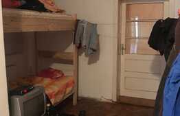 Casa 194 mp, teren 300 mp, 3 garaje, zona strazii Oasului