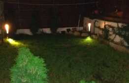 Apartament de vanzare, 3 camere decomandate, gradina 75 mp, Zona Stejarului ! 