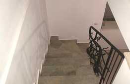Apartament 3 camere, 81 mp, boxa, zona strazii Paris