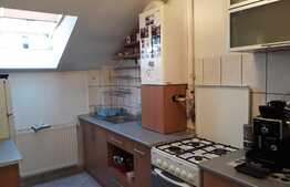 Apartament 2 camere, 48 mp, decomandat, zona strazii Viilor