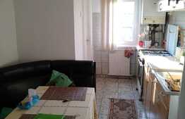 De vanzare 4 camere, 78 mp, doua balcoane, zona OMV