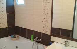 De vanzare 4 camere, 78 mp, doua balcoane, zona OMV