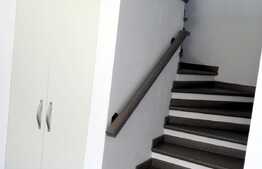 4 camere, 90 mp, TOTUL NOU, gradina, garaj, zona Complex Bonjour