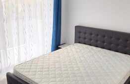 4 camere, 90 mp, TOTUL NOU, gradina, garaj, zona Complex Bonjour