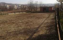 Teren cu imobil, posibilitate constructie case!