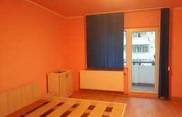 Garsoniera, 42 mp, zona strazii Plopilor