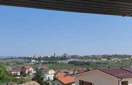 Duplex de vanzare 157 mp, teren 225 mp, front 17 ml!