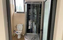 Apartament cu 2 camere, 62 mp, nemobilat,  zona UMF    