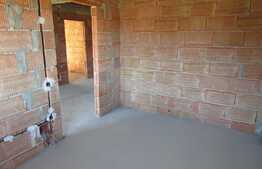 OPORTUNITATE! Apartament 2 camere, 72 mp, decomandat, semifinisat, zona Subcetate !