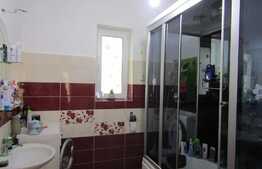 De vanzare casa individuala, 220 mp, garaj 80 mp, teren 680 mp, cartier Iris