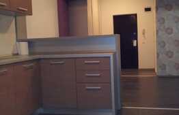 Apartament 2 camere, etaj intermediar, la cheie