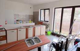 Casa individuala, 120 mp, teren 400 mp, garaj! Zona Teilor!