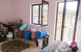 Casa individuala, 120 mp, teren 400 mp, garaj! Zona Teilor!