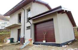 Casa individuala, 120 mp, teren 400 mp, garaj! Zona Teilor!