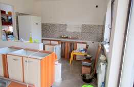 Casa individuala, 120 mp, teren 400 mp, garaj! Zona Teilor!