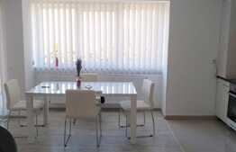 Apartament 3 camere, etaj intermediar, parcare, zona Petrom Baciu!