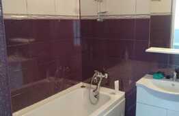 Apartament 3 camere, etaj intermediar, parcare, zona Petrom Baciu!