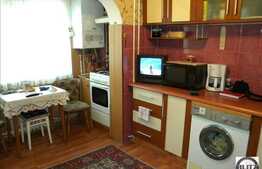 Apartament decomandat cu 2 camere