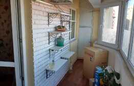 Apartament 3 camere, decomandat, intermediar, 65 mp, zona Kaufland