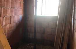 Apartament 2 camere in vila, 58 mp, decomandat, gradina 100 mp!