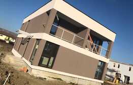 Duplex de vanzare, 113 mp, teren 190 mp, Zona Teilor!