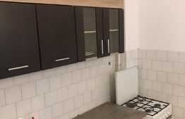 Casa de inchiriat, 45 mp, gradina 70 mp, parcare, zona Hotel Napoca