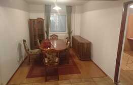 De vanzare apartament 4 camere, 76 mp, decomandat, zona Profi