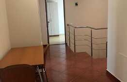 Casa 5 camere, 150 mp, teren 250 mp, garaj, zona strazii Traian Vuia