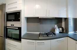 Apartament 2 camere, 54 mp, decomandat, mobilat modern, zona strazii Tarnavelor