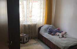 Apartament 3 camere, decomandat, 68 mp, zona Viilor