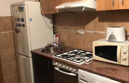 Apartament 2 camere, 52 mp, parcare, zona Golden Tulip 