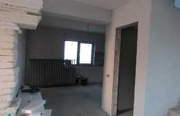 De vanzare casa individuala 138 mp, teren 450 mp, Exterior Est!