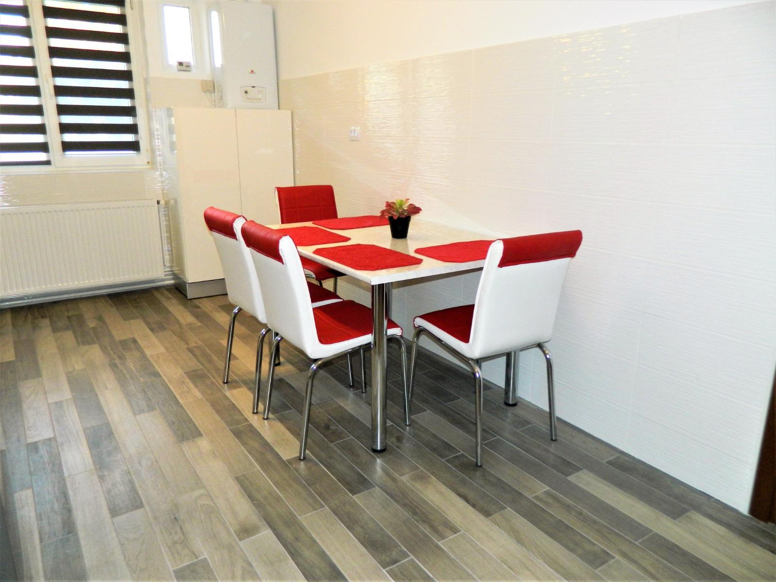 Apartament de închiriat 3 camere Manastur - 35296AI | BLITZ Cluj-Napoca | Poza2