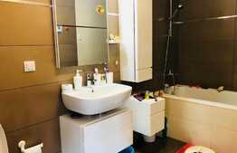 Apartament 3 camere,scara interioara, 100 mp, parcare, lux! Zona strazii Eroilor, Floresti!