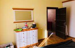 Apartament 3 camere,scara interioara, 100 mp, parcare, lux! Zona strazii Eroilor, Floresti!