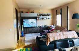 Apartament 3 camere,scara interioara, 100 mp, parcare, lux! Zona strazii Eroilor, Floresti!