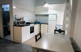 De vanzare casa cuplata, 80 mp, teren 120 mp, zona centrala!