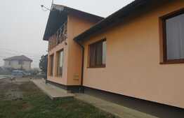 Casa individuala la cheie, 310 mp, teren 1170 mp, Exterior Est!