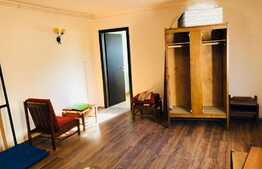 Apartament 2 camere, 63 mp, 2 parcari, zona strazii Ion Rus!