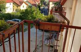 Apartament 3 camere, pe doua nivele, 91 mp, garaj si parcare, zona linistita!