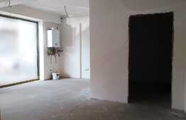 Spatiu comercial cu vitrina, 52 mp, zona Mihai Viteazu!